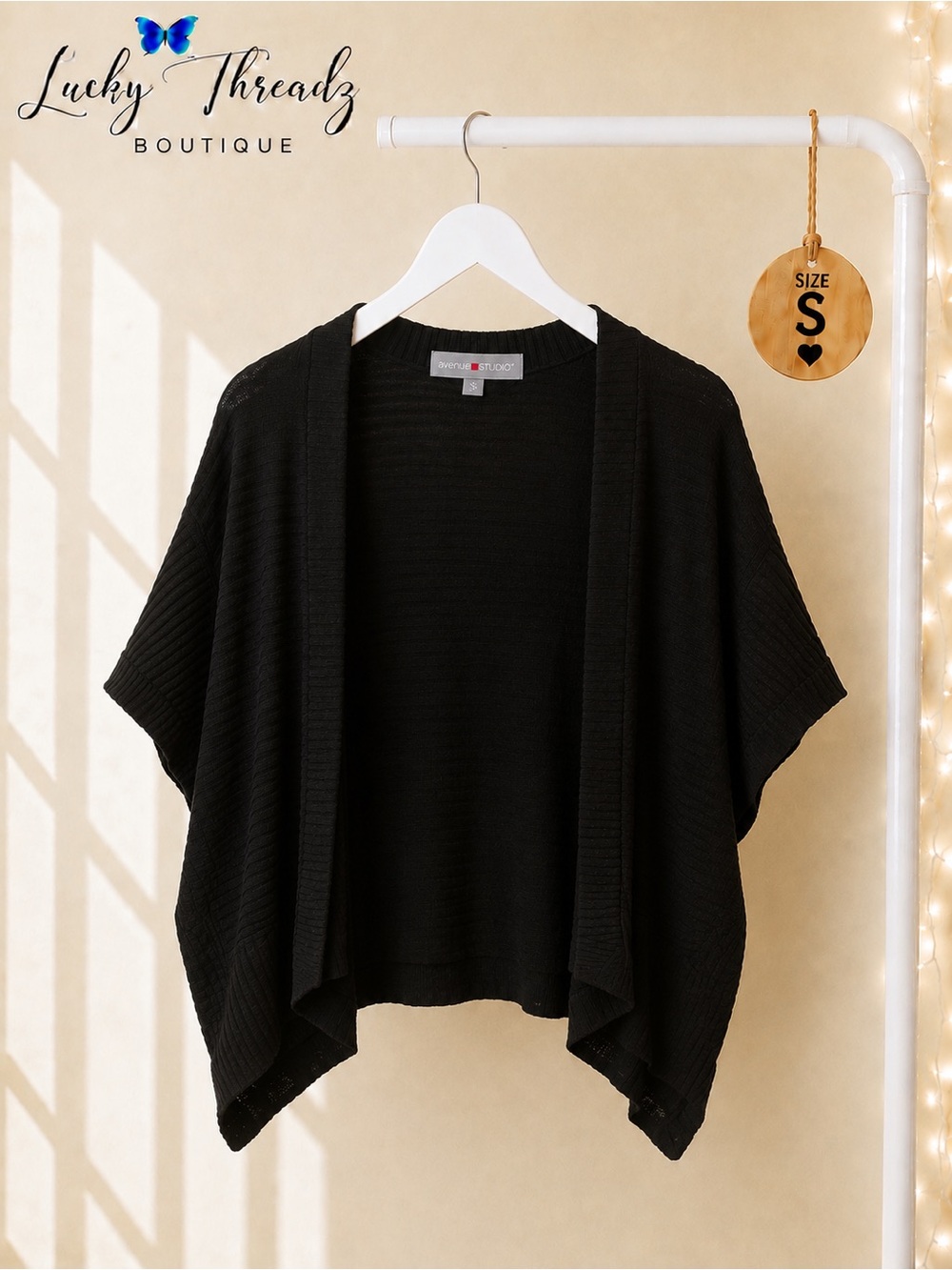 NWT Avenue Studio Black Ribbed Short Sleeve Open Front Cardigan Shrug 26/28